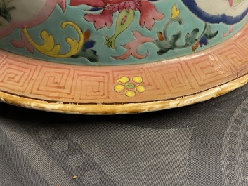 A Chinese famille rose covered vase and a vase with birds and peaches, 19/20th C.